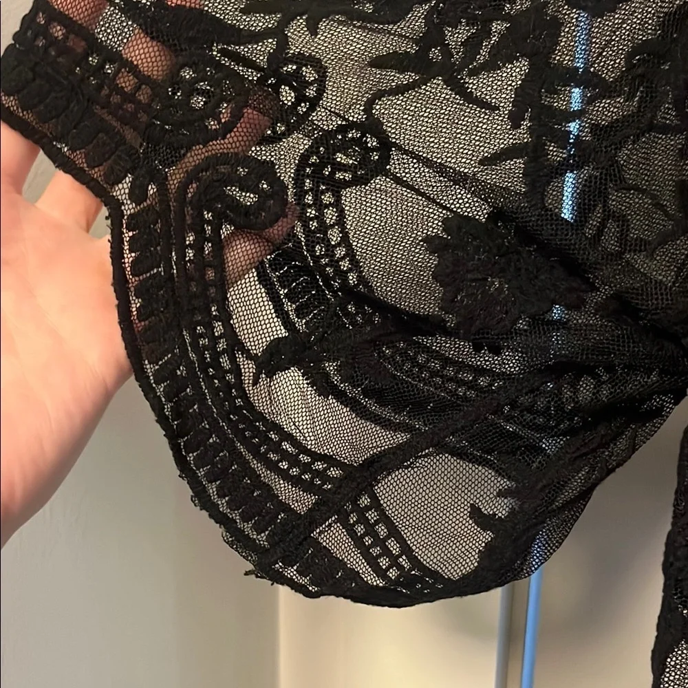 Black Lace Detail Cardigan - Picture 4 of 5